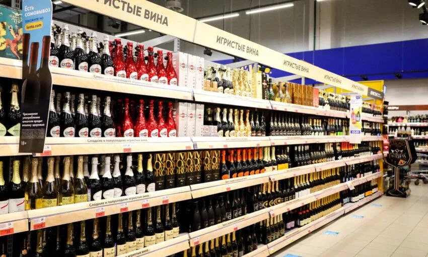 28 июня в регионе запретят продажу алкоголя из-за Дня молодёжи